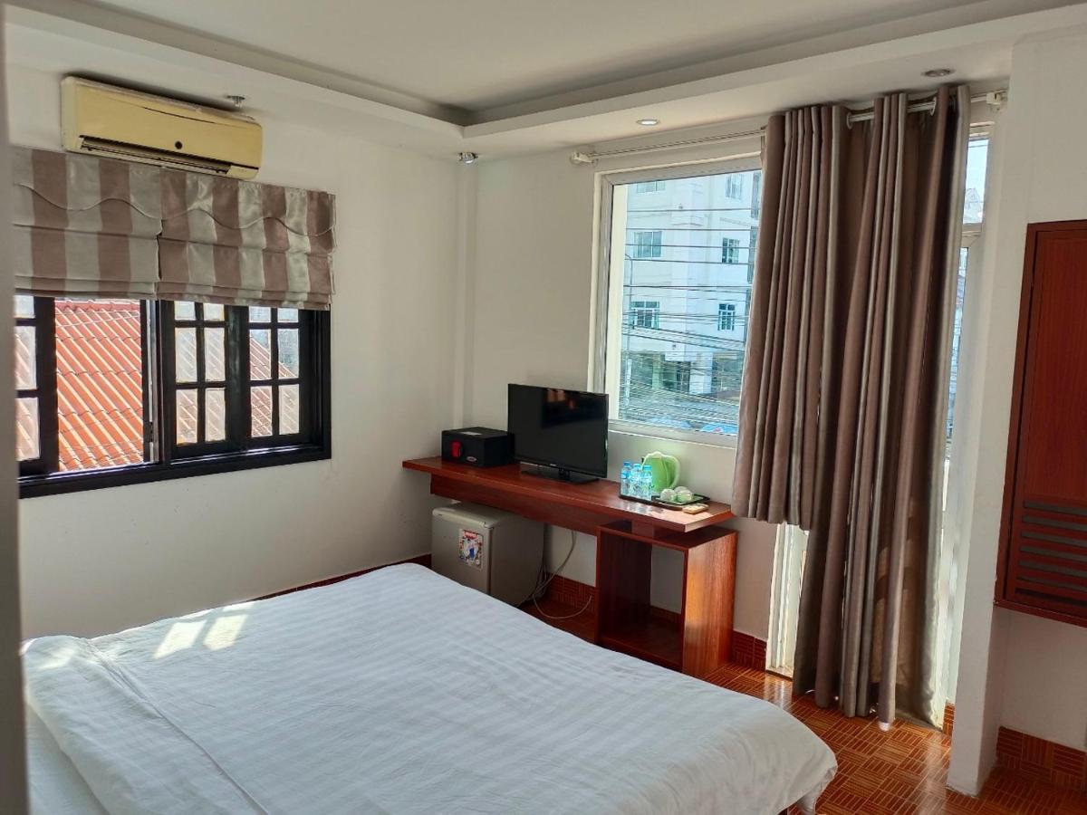 Vang Vieng Trendy Hotel ภายนอก รูปภาพ