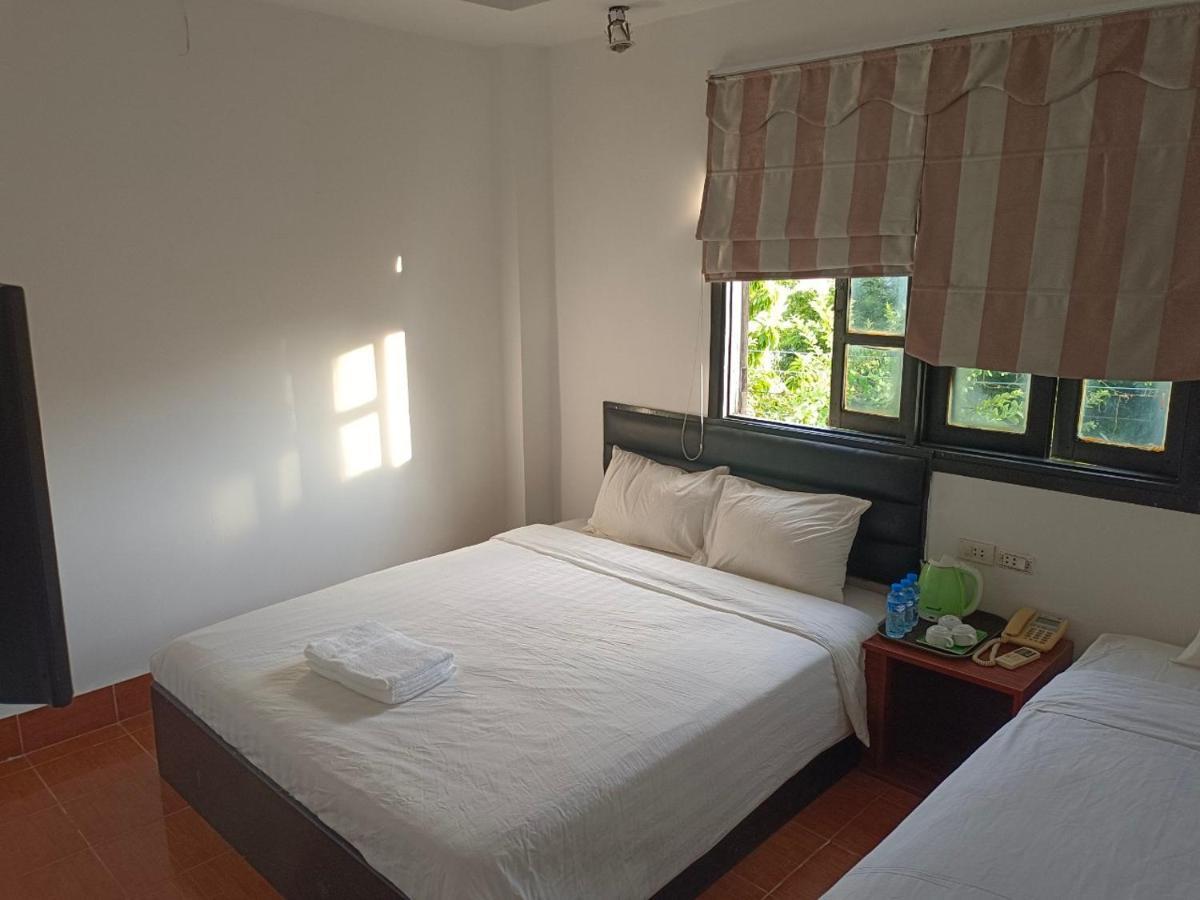 Vang Vieng Trendy Hotel ภายนอก รูปภาพ